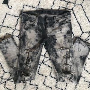 Washborn ripped bleached demin